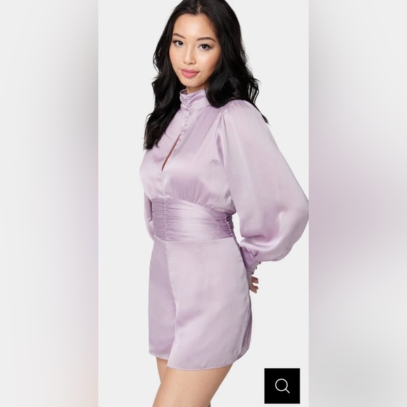 bebe Pants - NWOT BEBE Women’s Yoryu Keyhole Romper in Lavender Size 8